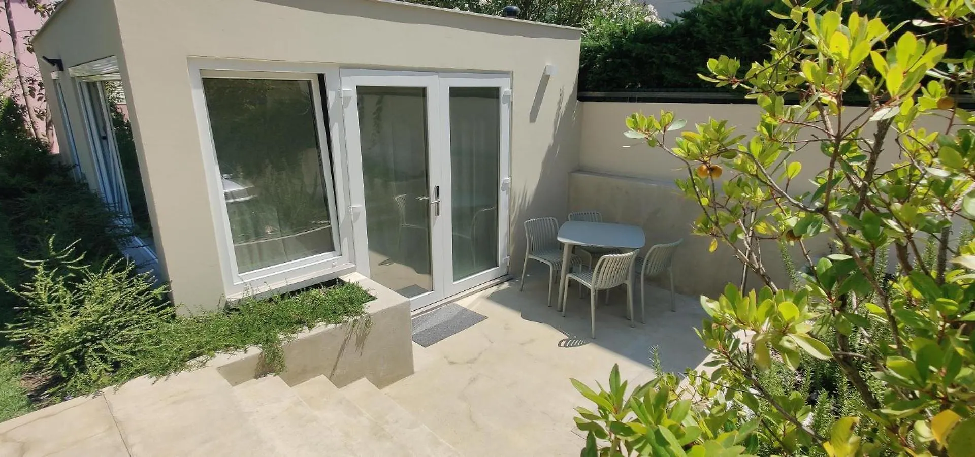 Chalet Lidia Lodges Estoril Portugal
